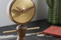 NENANG_NENA_WALNUT_GOLD_AMBIENTE_LOW_RES-1