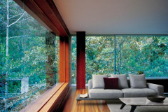 manhattan-papadatos-table-03